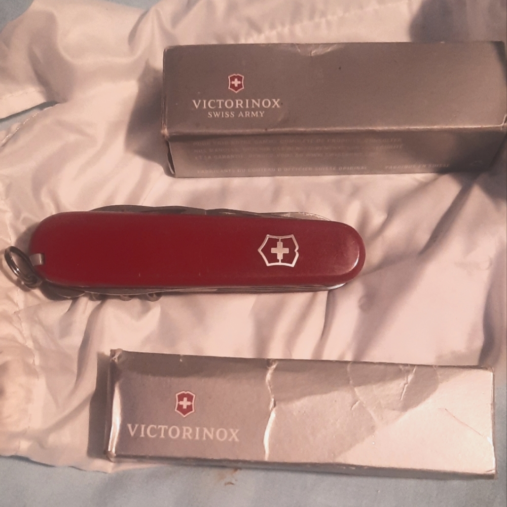 Set of 3 victorinox swiss-made multi tools